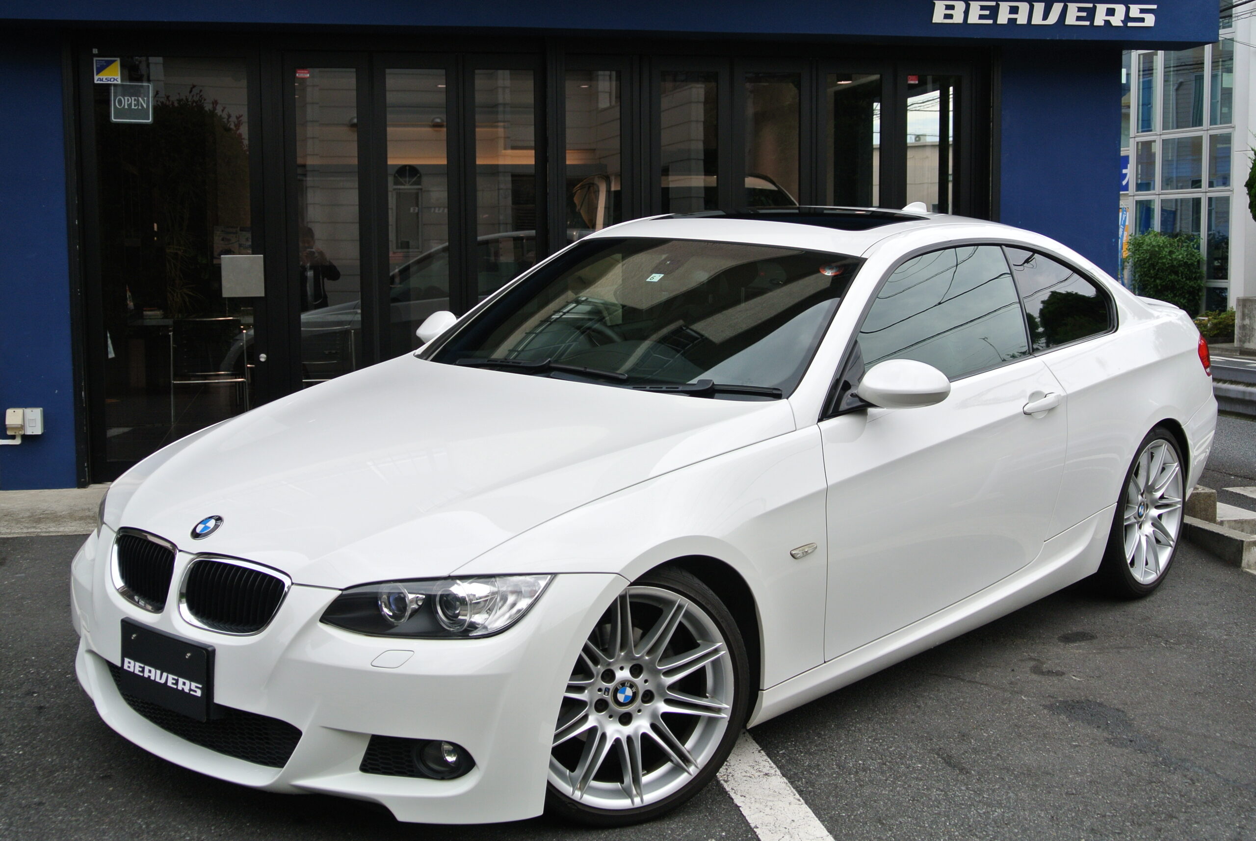 2009年 BMW 320i Mスポーツパッケージ販売開始です。 ｜ BEAVERS